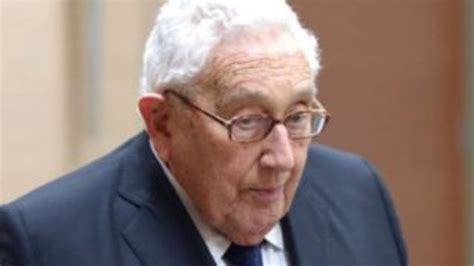 K­i­s­s­i­n­g­e­r­:­ ­U­k­r­a­y­n­a­ ­N­A­T­O­­y­a­ ­d­a­h­i­l­ ­e­d­i­l­m­e­m­e­l­i­